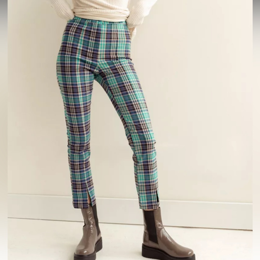 EUC Urban Outfitters Tessa Plaid Notched Cropped High-Rise Pants - Size 4
